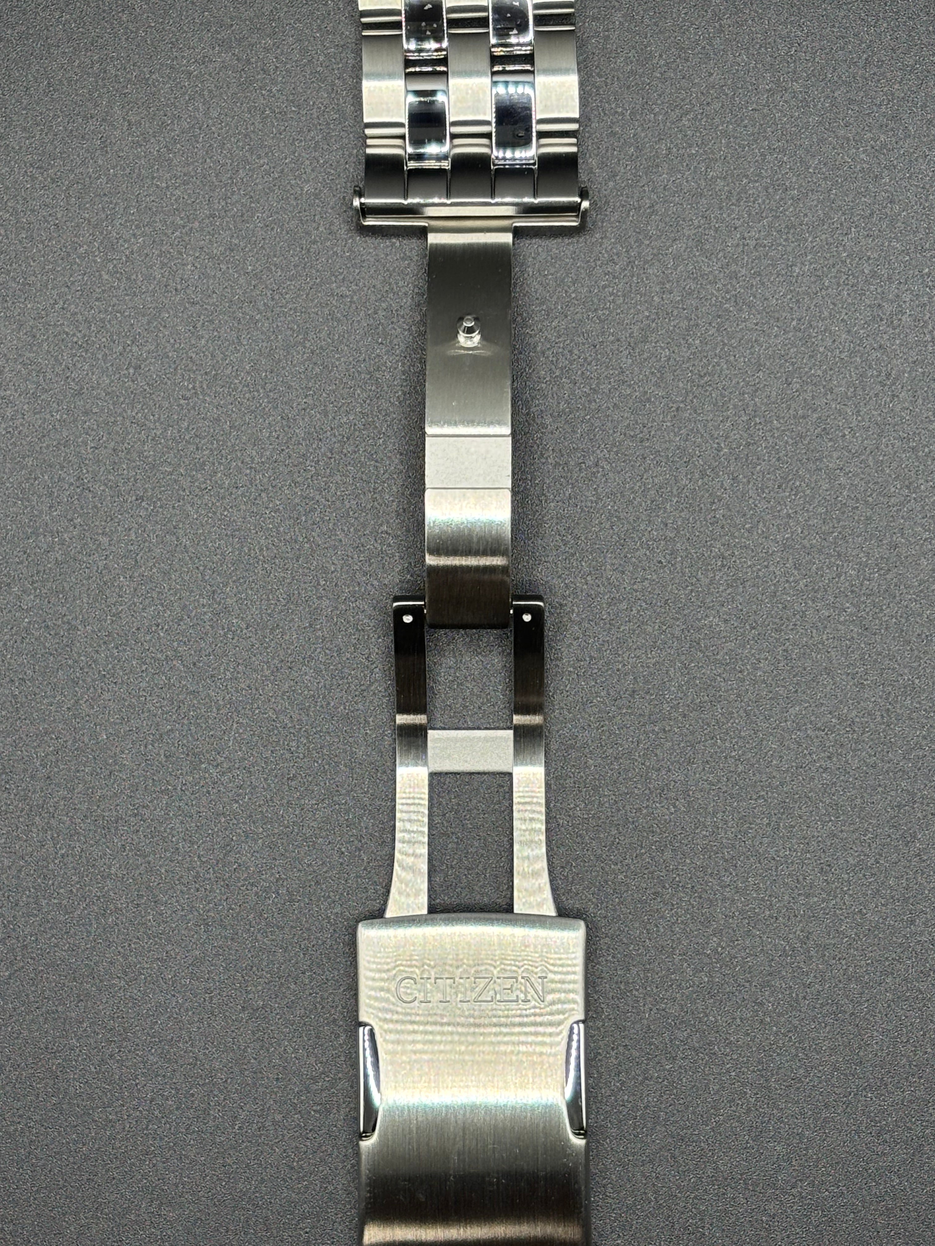 Bracciale Citizen 59-S05680 Radiocontrollato AT9030 Acciaio 23mm Originale