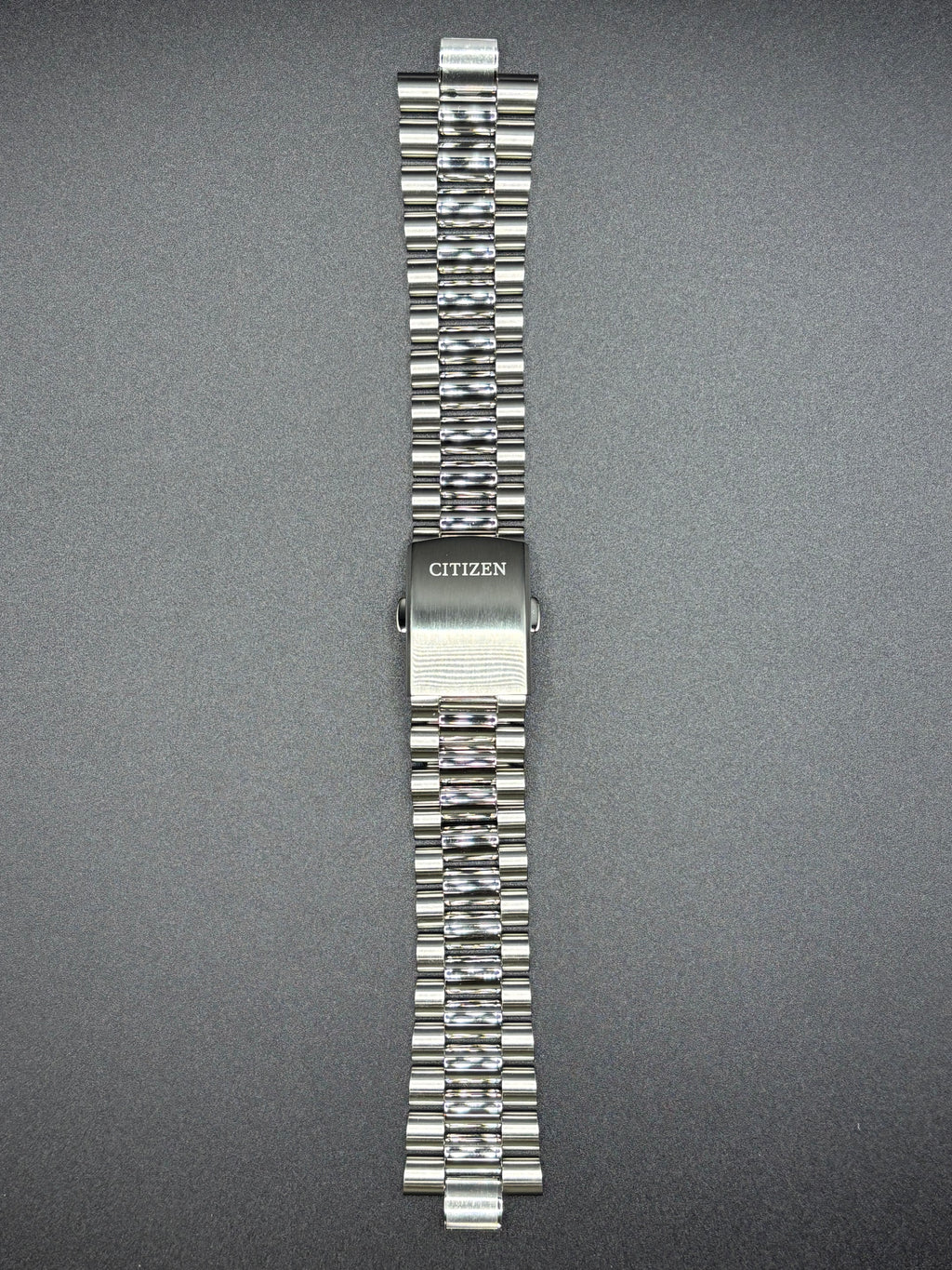 Citizen Armband 59-S07798 Tsuyosa NJ0150 Edelstahl Original