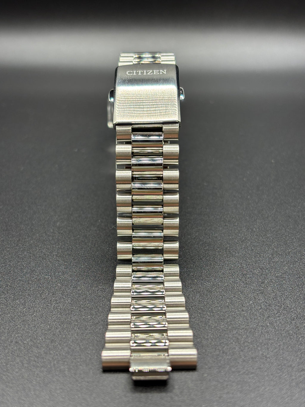 Citizen Armband 59-S07798 Tsuyosa NJ0150 Edelstahl Original